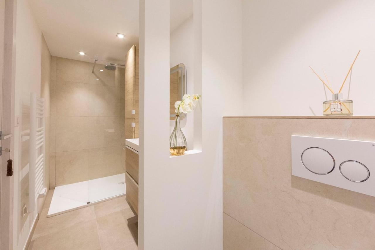 Brand-New Atypical Studio In Rue Fourmilliere アンティーブ エクステリア 写真